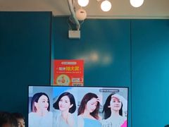 -荒岛实景沉浸密室(江汉路1店)
