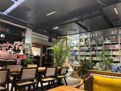 -谷咖啡·鲜花绿植花园餐厅