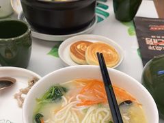 -云海肴汽锅鸡·云南小炒(曲江大悦城店)