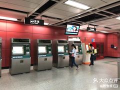 -飞翔公园(地铁站)