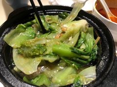 豆豉鲮鱼炒西生菜-龙记烧腊茶餐厅(常德路店)