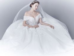 -第一夫人婚纱摄影(南京店)