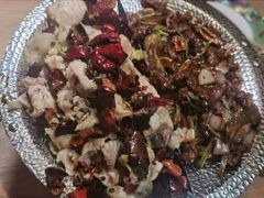 -小鱼小牛·鱼牛干锅·脆鱼火锅(世欧广场店)