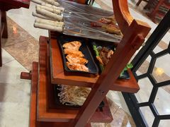 -炭虎子水浒烤肉(梦时代店)