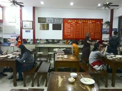 大堂-胡成记口蘑龙眼包子(盐道街店)