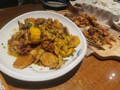 -95号酱骨·一块豆腐(展春园西路店)