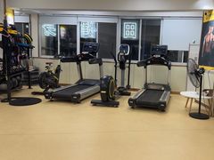 -中田健身工作室(莘庄地铁站店)