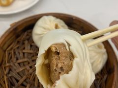 -老西白点心店