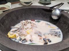 -鲜潭蒸汽石锅鱼(五道口购物中心店)