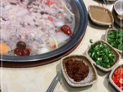 -313羊庄铁锅烀羊肉(泰兴店)