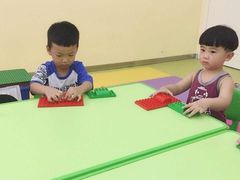 -瑞恩宝感统训练·语言提升·蒙氏托育中心