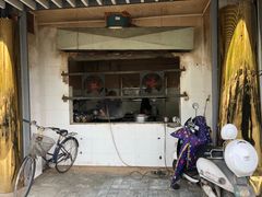 -小龙大肉面馆
