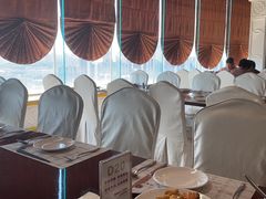 -荣誉国际酒店-云顶旋转餐厅