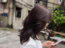 -诗悦发型SALON·圣罗兰店