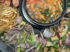 -滇香肴·云南菜蒸汽石锅鱼(云南北路店)