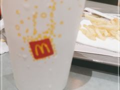 -麦当劳(北京大兴机场二层国内到达(安检外)店)