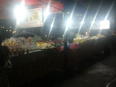 -芒果糯米饭摊子