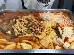-在巷子里的烤肉店·螺蛳粉烤鱼·牛蛙(和美城店)