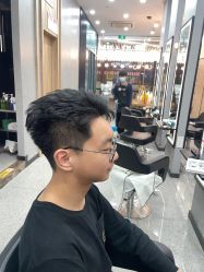 -韩国丽安形象设计