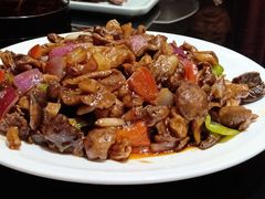 -东口码头·烧鸽子·鱼头泡饼·地方菜(金鹰悦城店)