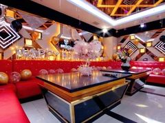 -V麦量贩KTV(富康城店)