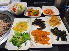 -青松馆韩国料理(香港中路佳世客店)