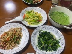 -爱贝尔高端月嫂(母婴护理)