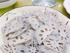 藕片-巨元河鲜酒楼·清远特色菜名店(英德店)