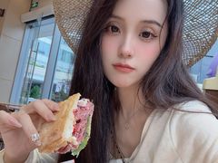-OUR Bakery(中海环宇荟店)