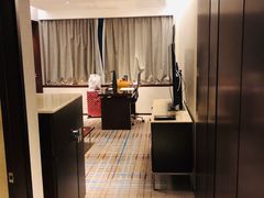 -上海龙之梦万丽酒店