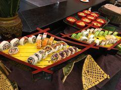 -东方豪景花园酒店·怡景旋转餐厅