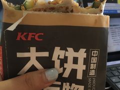 -肯德基(东安路站店)