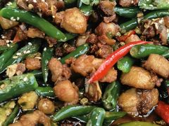 -有红鸡毛店·川菜(建设路店)