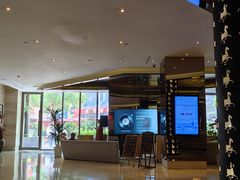 -上海松江假日酒店