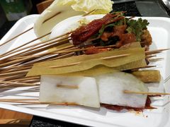 -佰人王串串香火锅(洋珠巷店)