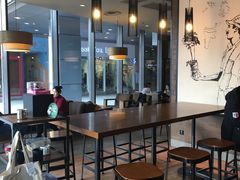 大堂-星巴克(青岛大拇指广场分店)