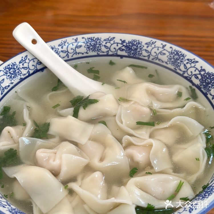 宜兴湖㳇｜宜兴干饭人[爱心]许燕馄饨店