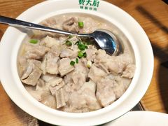 -费大厨辣椒炒肉(万家丽一店)