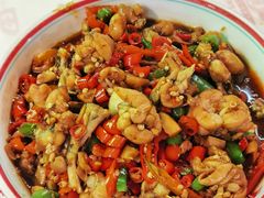 -堂瓦里·33年传统赣菜(第一街区店)