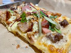 肉食者披萨-HELLO 27 意面·沙拉·帕尼尼