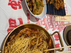 -肥肥虾庄·金牌油焖大虾(汉口城市广场店)