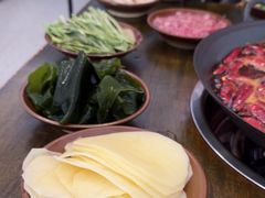 -黄潇洒老火锅(九眼桥宏济巷店)