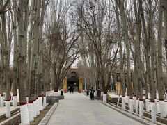 -艾提尕尔清真寺