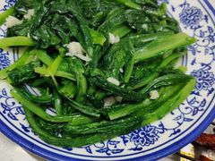 -马克力木手抓炕锅烤羊肉(盐湖一小区店)