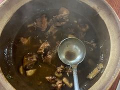 -广味炭炉鸡煲(宝业路分店)