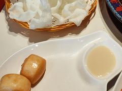 -何师傅美蛙鱼头(汉街店)