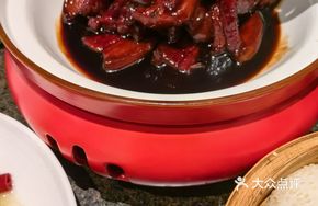 Madam's Braised Pork Belly