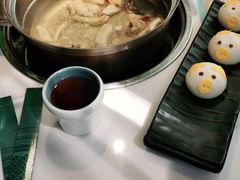 -三个椰子·现砍椰子鸡(金源CBD店)