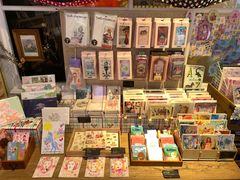 -恋物百货商店(华侨城店)