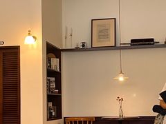 -Café Monson